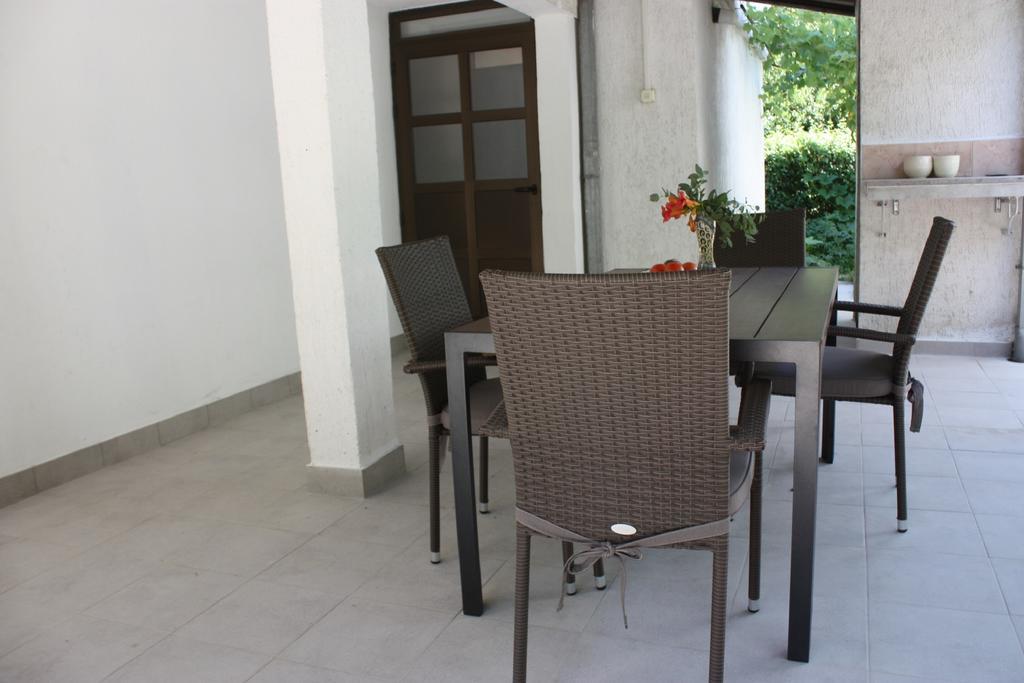 Apartman Ita Kastela Exterior photo